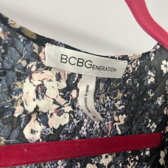 Lightweight - Picture 2 of 3